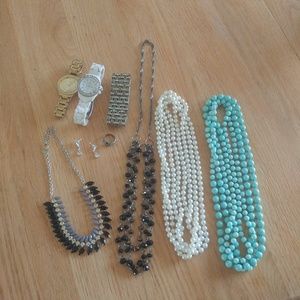 SOLD Premier Designs 9 Piece Bundle